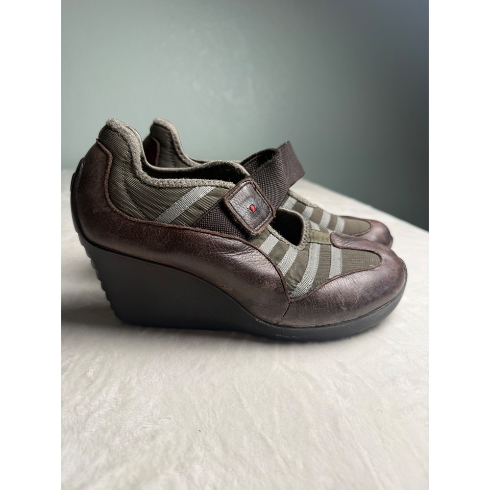 Tsubo AD2-02 Brown Leather Wedge Mary Jane Heels Sporty Techwear EU 37 US 7